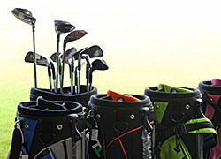 Golfing Bags and golf club sets at reasonable prices Peak Practice Buxton